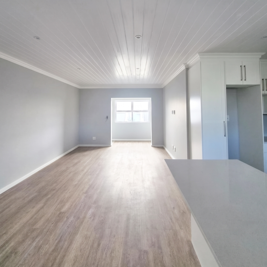 2 Bedroom Property for Sale in Struisbaai Western Cape